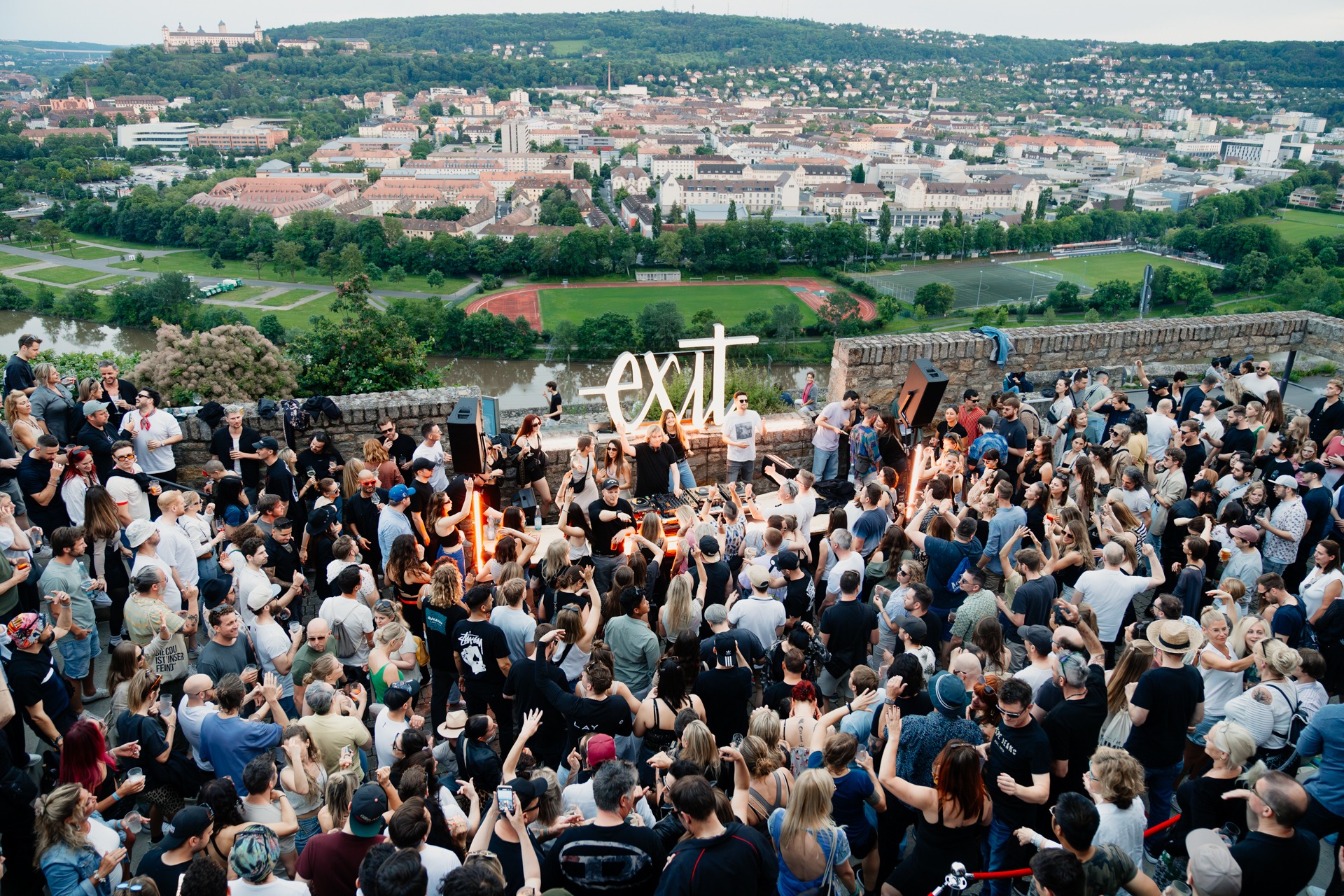 Exit Steinburg 2024: Foto von Oben auf das Event